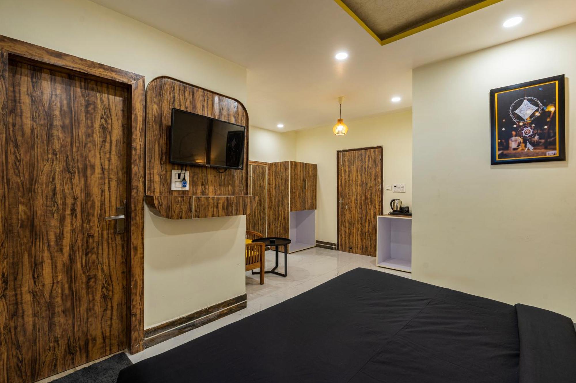 The Hosteller Mcleodganj, Mall Road McLeod Ganj Εξωτερικό φωτογραφία