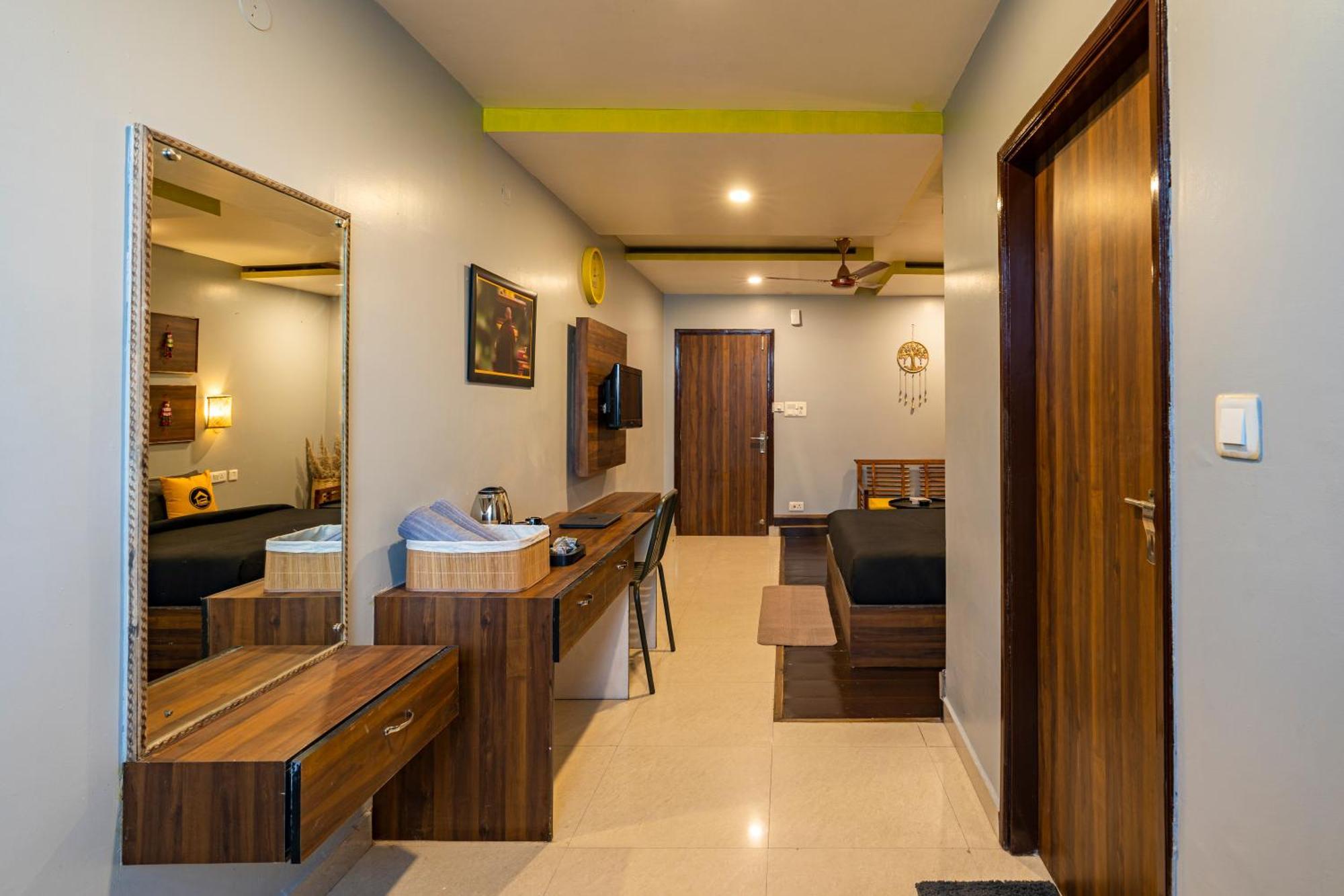 The Hosteller Mcleodganj, Mall Road McLeod Ganj Εξωτερικό φωτογραφία